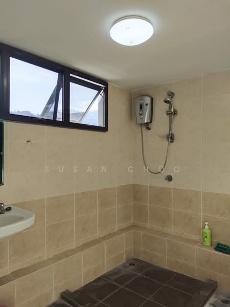 Rumah Berkembar untuk Dijual di Teluk Kumbar (Penang) - Susan Choo - Bathroom - PropertyGuru.com.my