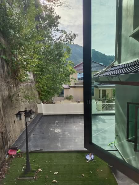 Rumah Berkembar untuk Dijual di Teluk Kumbar (Penang) - Susan Choo - Exterior - PropertyGuru.com.my