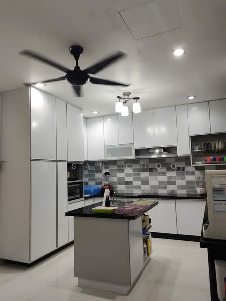 Rumah Berkembar untuk Dijual di Teluk Kumbar (Penang) - Susan Choo - Kitchen - PropertyGuru.com.my