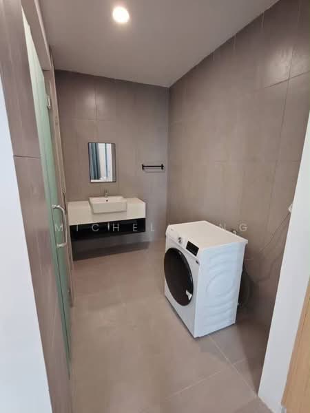 Service Residence for Rent at YOLO Signature Suites - Michelle Ng - Bathroom - PropertyGuru.com.my