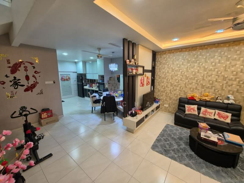 2-storey Terraced House for Sale in Taman Nusa Sentral (Iskandar Puteri (Nusajaya)) - Sam Chai - Living Room - PropertyGuru.com.my