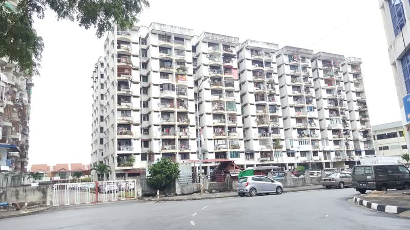 Pangsapuri untuk Dijual di Apartment Taman Mewah - Eric Lim - Exterior - PropertyGuru.com.my