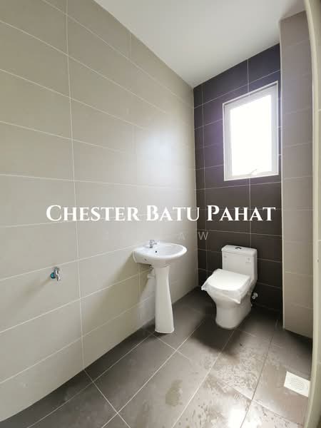 Semi-Detached House for Sale in Taman Evergreen Heights (Batu Pahat) - ZG Law - PropertyGuru.com.my