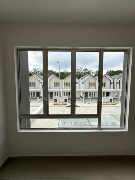Rumah Teres 2 Tingkat untuk Dijual di Klang (Selangor) - Pinky Liaw - View - PropertyGuru.com.my