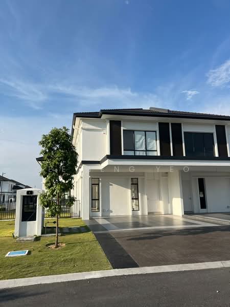 Rumah Teres 2 Tingkat untuk Dijual di Eco Grandeur (Puncak Alam) - Yee Seng Yeo - Exterior - PropertyGuru.com.my