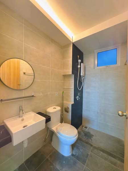 Kondominium untuk Disewa di QuayWest Residence - Patrick . - Bathroom - PropertyGuru.com.my