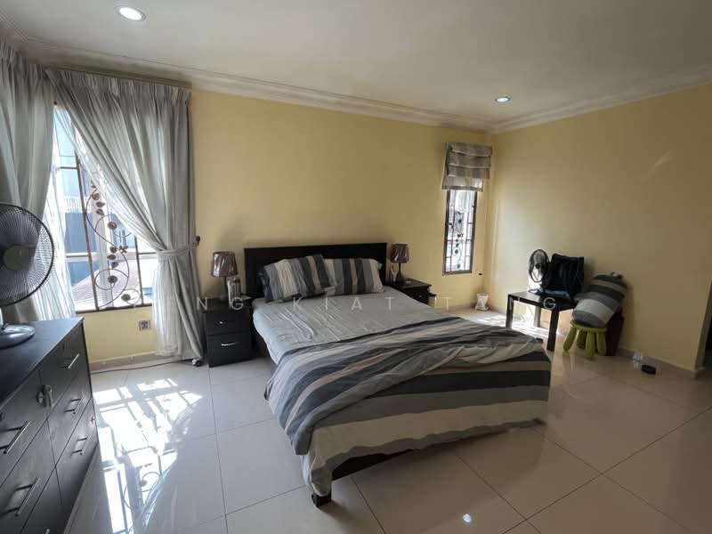 Bungalow for Sale in Taman Templer (Rawang) - Peng Kiat Tang - PropertyGuru.com.my