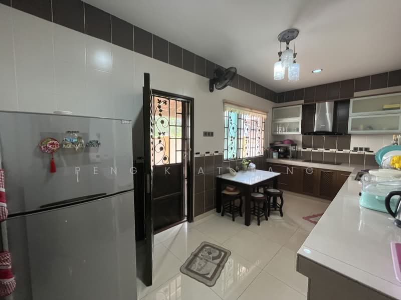 Bungalow for Sale in Taman Templer (Rawang) - Peng Kiat Tang - PropertyGuru.com.my
