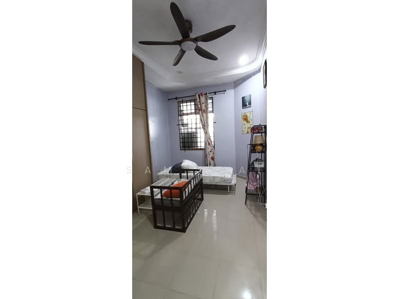 Rumah Teres 1 Tingkat untuk Dijual di Taman Universiti (Skudai) - Sam Chai - Bedroom - PropertyGuru.com.my