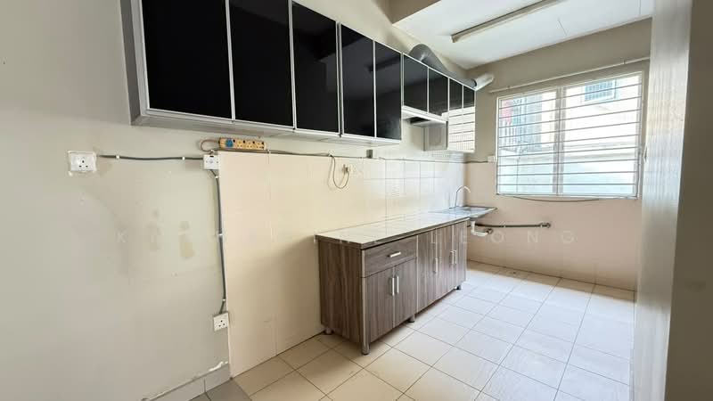 Rumah Berkembar untuk Dijual di Rawang (Selangor) - Katherine Leong - Kitchen - PropertyGuru.com.my