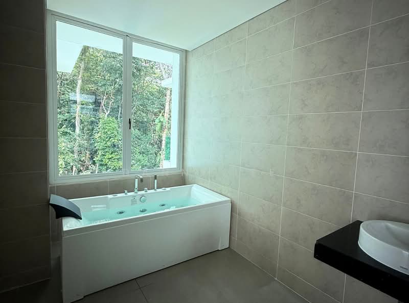 Semi-Detached House for Sale in Bandar Kinrara (Selangor) - Danny Lee - Bathroom - PropertyGuru.com.my