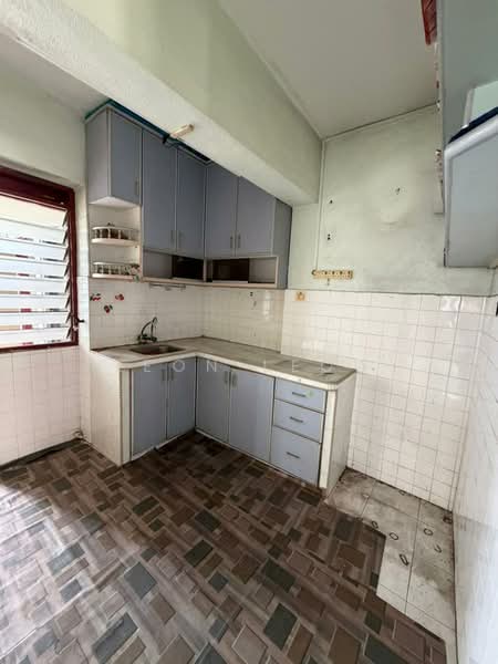 Apartment for Sale at Greenlane Heights Block 3 - Leon Leow - PropertyGuru.com.my