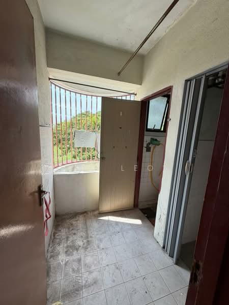Apartment for Sale at Greenlane Heights Block 3 - Leon Leow - PropertyGuru.com.my