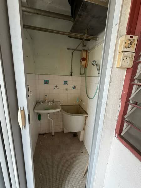 Apartment for Sale at Greenlane Heights Block 3 - Leon Leow - PropertyGuru.com.my