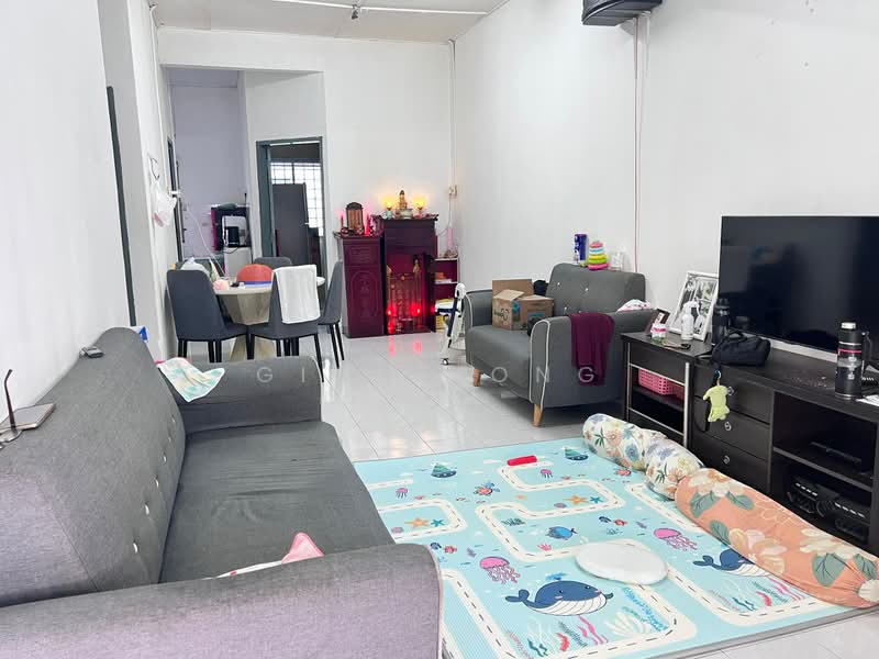 1-storey Terraced House for Sale in Taman Bukit Rembia (Rembia) - Gigi Wong - Living Room - PropertyGuru.com.my
