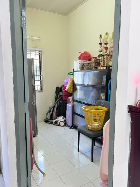 1-storey Terraced House for Sale in Taman Bukit Rembia (Rembia) - Gigi Wong - Interior - PropertyGuru.com.my
