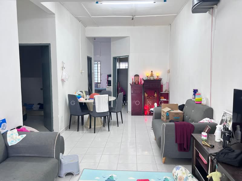 1-storey Terraced House for Sale in Taman Bukit Rembia (Rembia) - Gigi Wong - Living Room - PropertyGuru.com.my