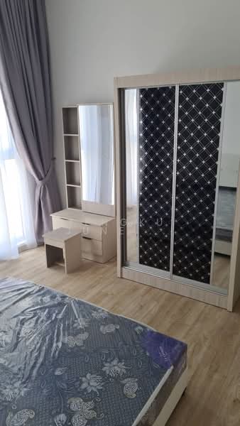 Condominium for Rent at Lakefront Homes - Tengku June Tengku Mamat - PropertyGuru.com.my