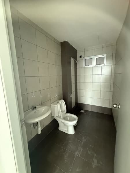 Servis Apartment untuk Dijual di One 49 Residence - Alex Sieh - PropertyGuru.com.my
