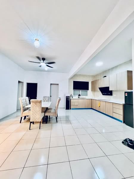 Kondominium untuk Disewa di Residensi Adelia 3 - Hawa Ibrahim - Dining Room - PropertyGuru.com.my