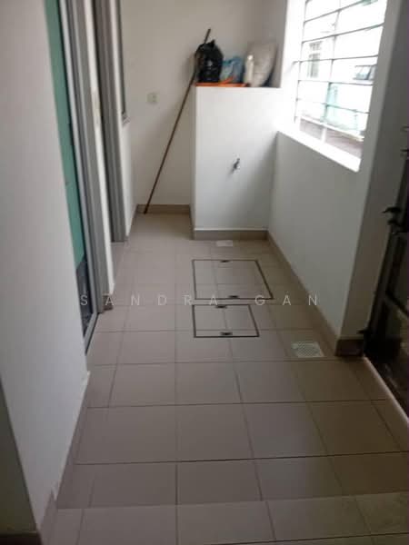 2-storey Terraced House for Rent in Taman Sutera (Johor Bahru) - Sandra Gan - Balcony - PropertyGuru.com.my