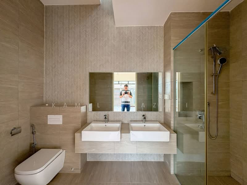 Rumah Teres untuk Dijual di Cyberjaya (Selangor) - Kamil Ghazali - Bathroom - PropertyGuru.com.my