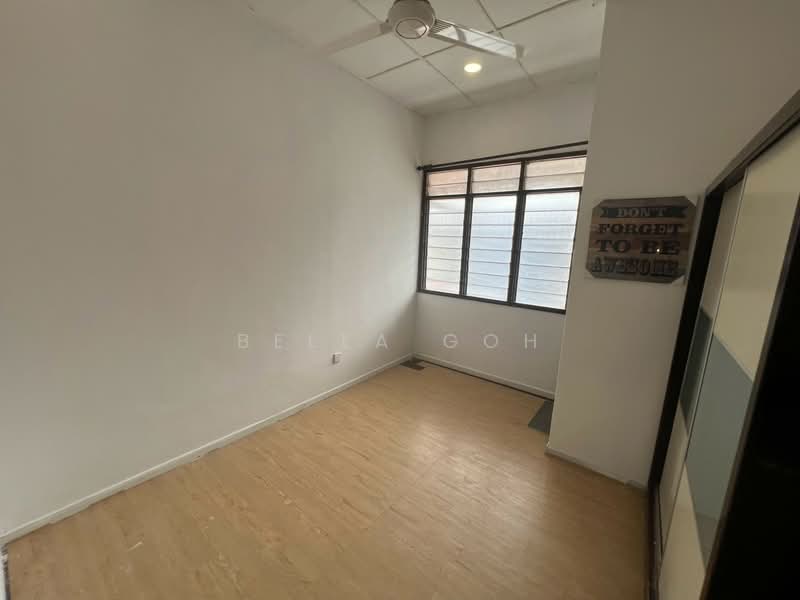 Rumah Teres 1.5 Tingkat untuk Disewa di Taman Perling (Perling) - Bella Goh - PropertyGuru.com.my