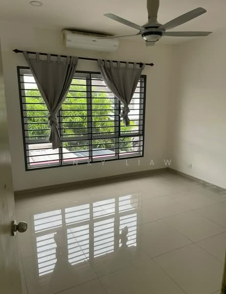 2-storey Terraced House for Sale in Bandar Bukit Raja (Klang) - Pinky Liaw - Interior - PropertyGuru.com.my
