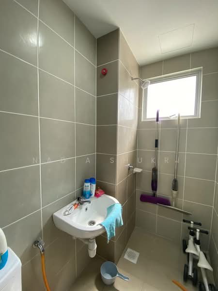 Rumah Teres 2 Tingkat untuk Dijual di Alam Perdana (Puncak Alam) - Nadia Shukri - Bathroom - PropertyGuru.com.my