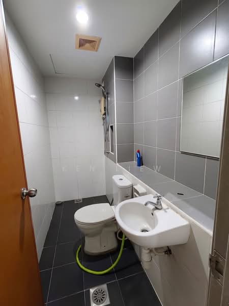 Service Residence for Sale at Sky Gardens Residences - Ken Liew - PropertyGuru.com.my