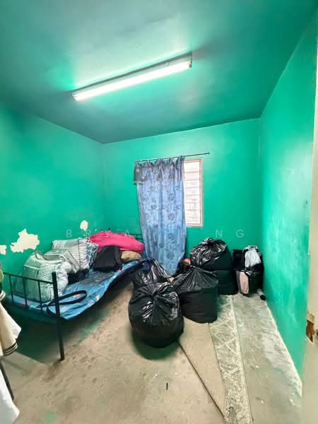 Rumah Flat untuk Dijual di Taman Serina - Bryan H'ng - Bedroom - PropertyGuru.com.my