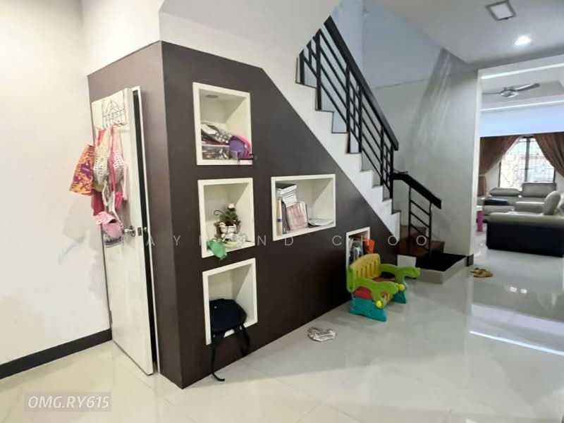 Rumah Teres 2 Tingkat untuk Disewa di Setia Impian (Setia Alam) - Raymond Choo - Living Room - PropertyGuru.com.my