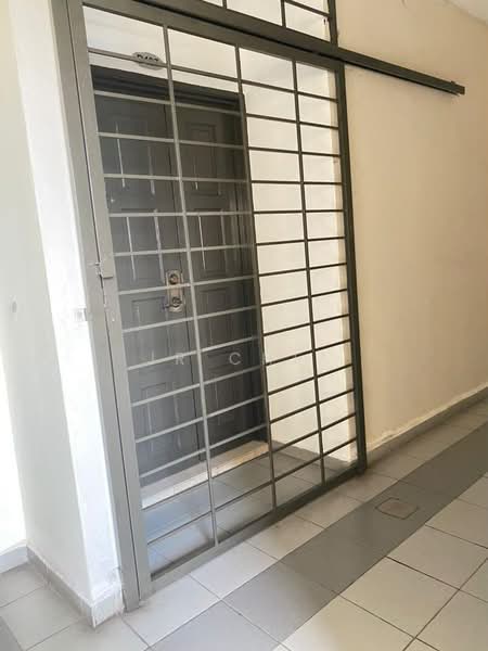 Condominium for Sale at Paradesa Tropica - JR Chia - Entrance - PropertyGuru.com.my