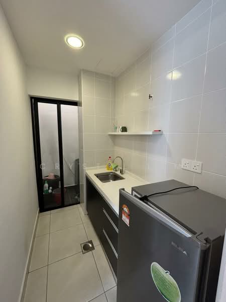 Servis Apartment untuk Disewa di M Suite @ Desa Park North - Crystal Lum - Kitchen - PropertyGuru.com.my