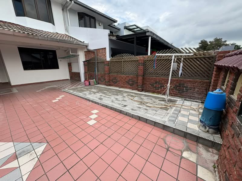 2-storey Terraced House for Rent in Taman Molek (Johor Bahru) - Sandra Gan - Exterior - PropertyGuru.com.my