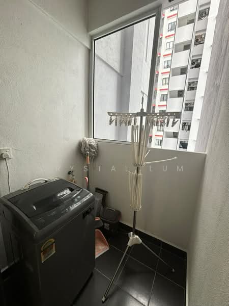 Servis Apartment untuk Disewa di M Suite @ Desa Park North - Crystal Lum - Balcony - PropertyGuru.com.my