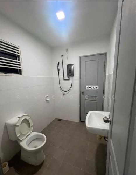 Rumah Teres 2 Tingkat untuk Disewa di Bandar Botanic (Klang) - Raymond Choo - Bathroom - PropertyGuru.com.my