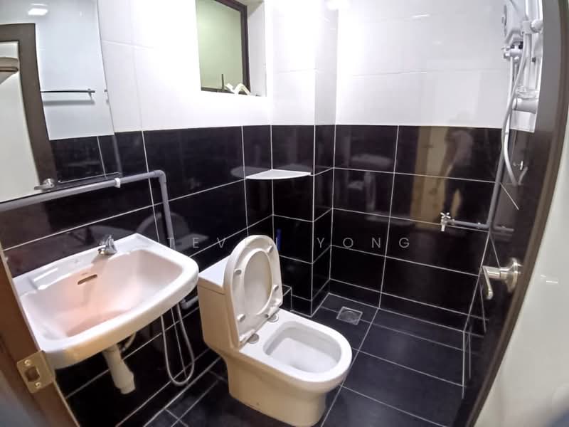 Condominium for Sale at Pandan Heights Condominium - Steven Yong - Bathroom - PropertyGuru.com.my