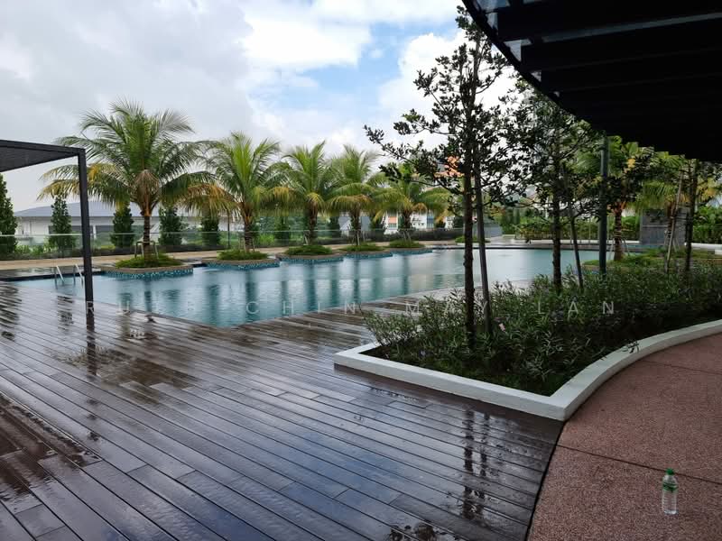 Service Residence for Sale at Senada Residence @ KLGCC Resort - Ruth Chin May Lan - Exterior - PropertyGuru.com.my