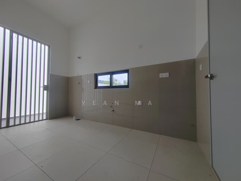Semi-Detached House for Rent in Bandar Gamuda Gardens (Rawang) - Yean Ma - Kitchen - PropertyGuru.com.my