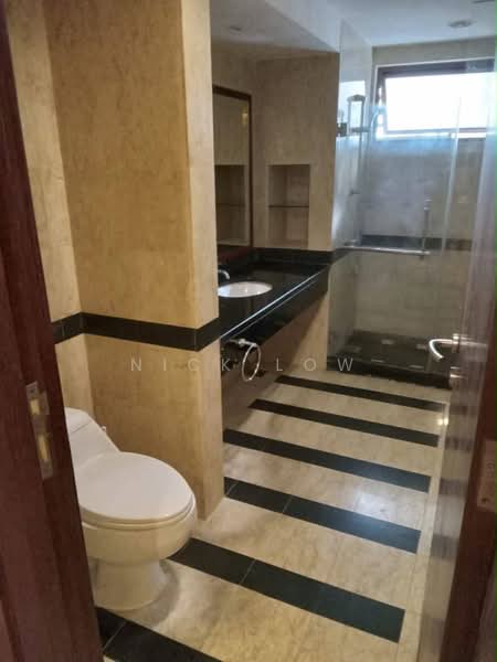 Servis Apartment untuk Disewa di Cinta Ayu Resort (Pulai Spring) - Nick Low - Bathroom - PropertyGuru.com.my