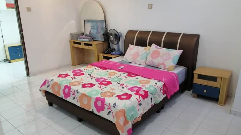 Rumah Teres untuk Disewa di Taman Universiti (Skudai) - Steve Seah - Bedroom - PropertyGuru.com.my
