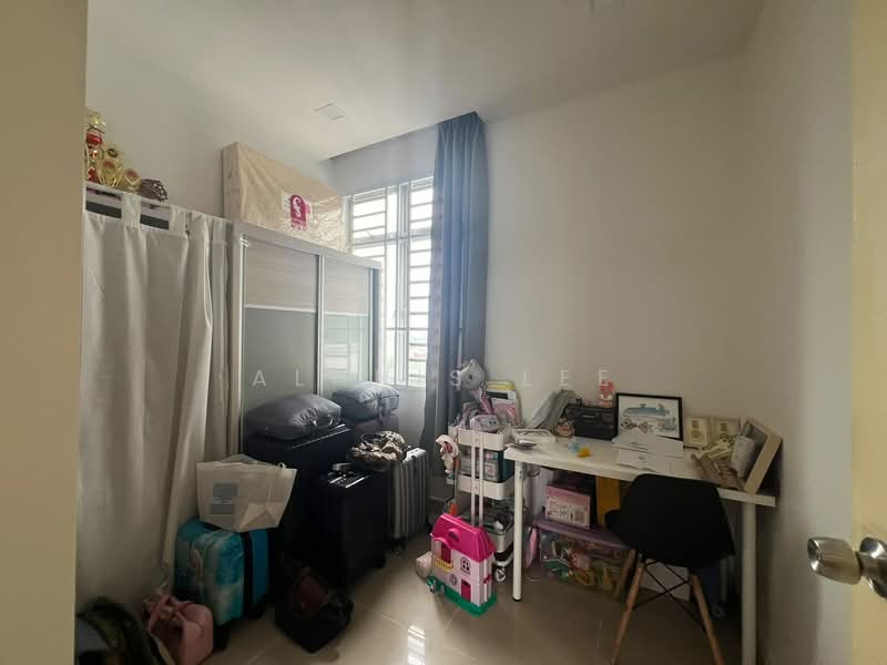 Apartment for Sale at Kipark Apartment - Alanis Lee - PropertyGuru.com.my