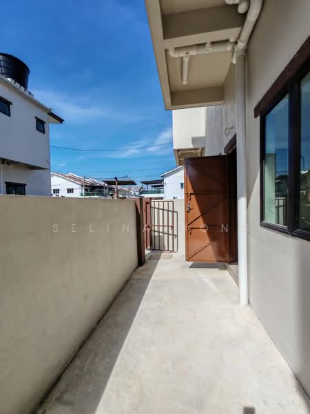 Rumah Teres 2 Tingkat untuk Dijual di Taman Lapangan Indah (Ipoh) - Selina Wong - PropertyGuru.com.my