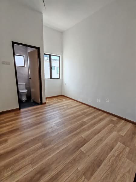 Rumah Teres 2 Tingkat untuk Dijual di Taman Lapangan Indah (Ipoh) - Selina Wong - 3rd Bedroom - PropertyGuru.com.my