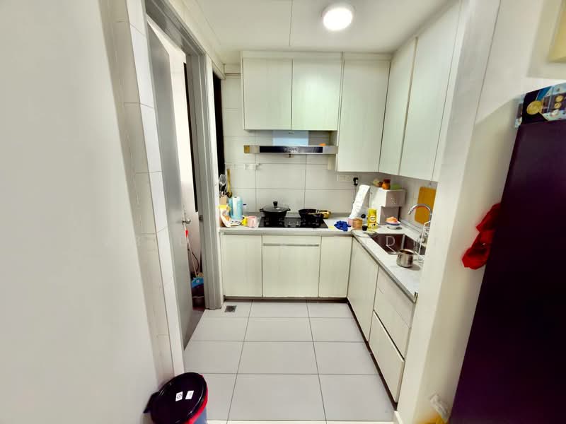 Condominium for Sale at Infiniti 3 Residences - Abid Sabarudin - Kitchen - PropertyGuru.com.my