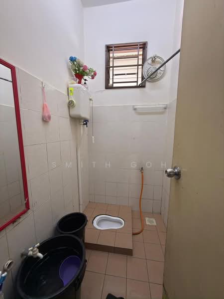 Rumah Teres 2 Tingkat untuk Dijual di Pekan Nenas (Johor) - Smith Goh - Bathroom - PropertyGuru.com.my