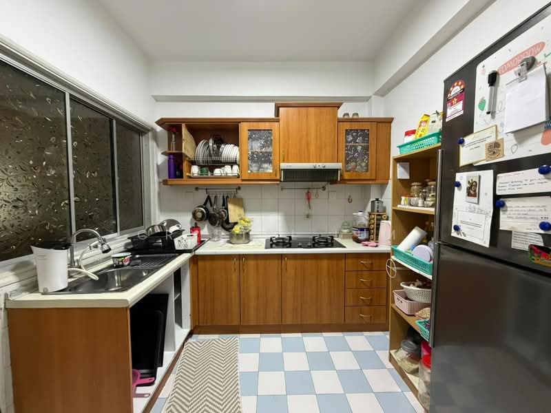 Pangsapuri untuk Disewa di Seri Puri - Crystal Lum - Kitchen - PropertyGuru.com.my