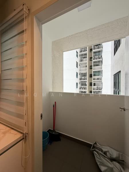 Kondominium untuk Disewa di M Adora - Luqman Ramli - Balcony - PropertyGuru.com.my