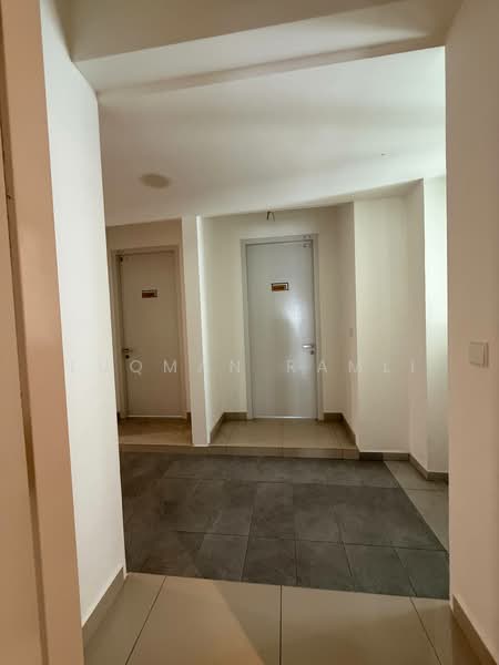 Kondominium untuk Disewa di M Adora - Luqman Ramli - Corridor - PropertyGuru.com.my